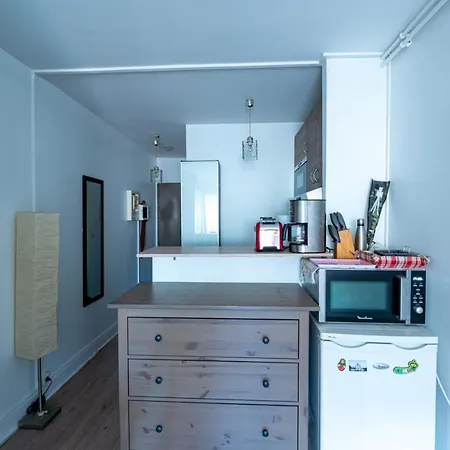 Charming Studio With Balcony In Nation